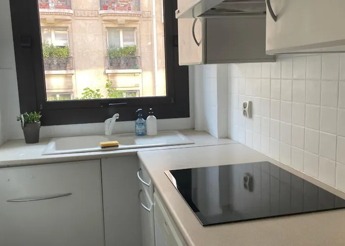 Cozy Flat The Parisian Stopover