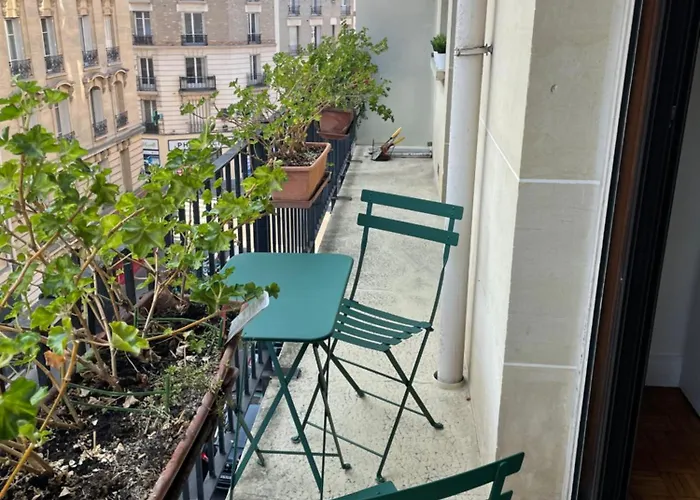 Cozy Flat The Parisian Stopover